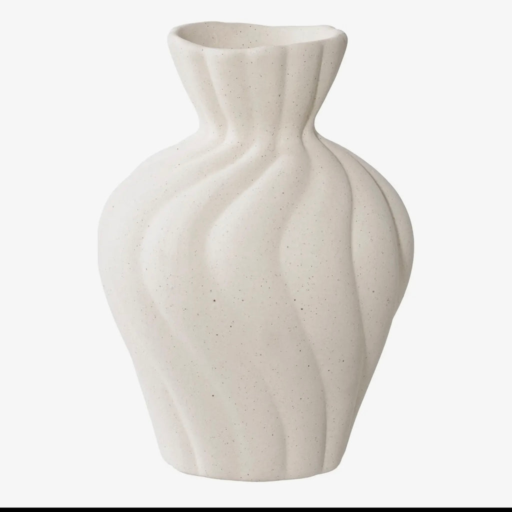 Lot de 2 vases en céramique.